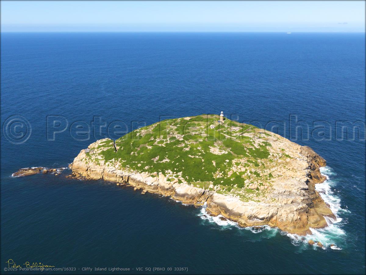 Peter Bellingham Photography Cliffy Island Lighthouse - VIC SQ (PBH3 00 33267)